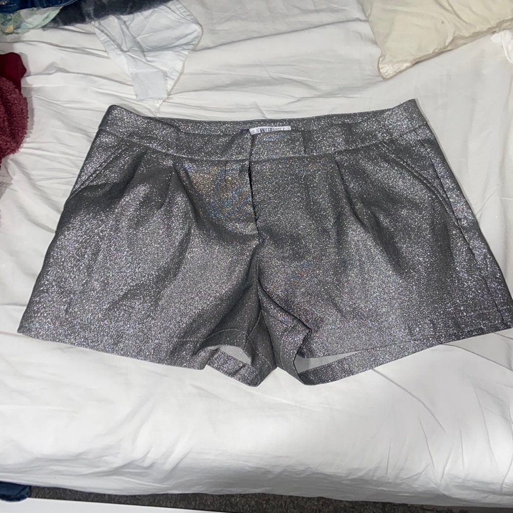 Jennifer Lopez shorts